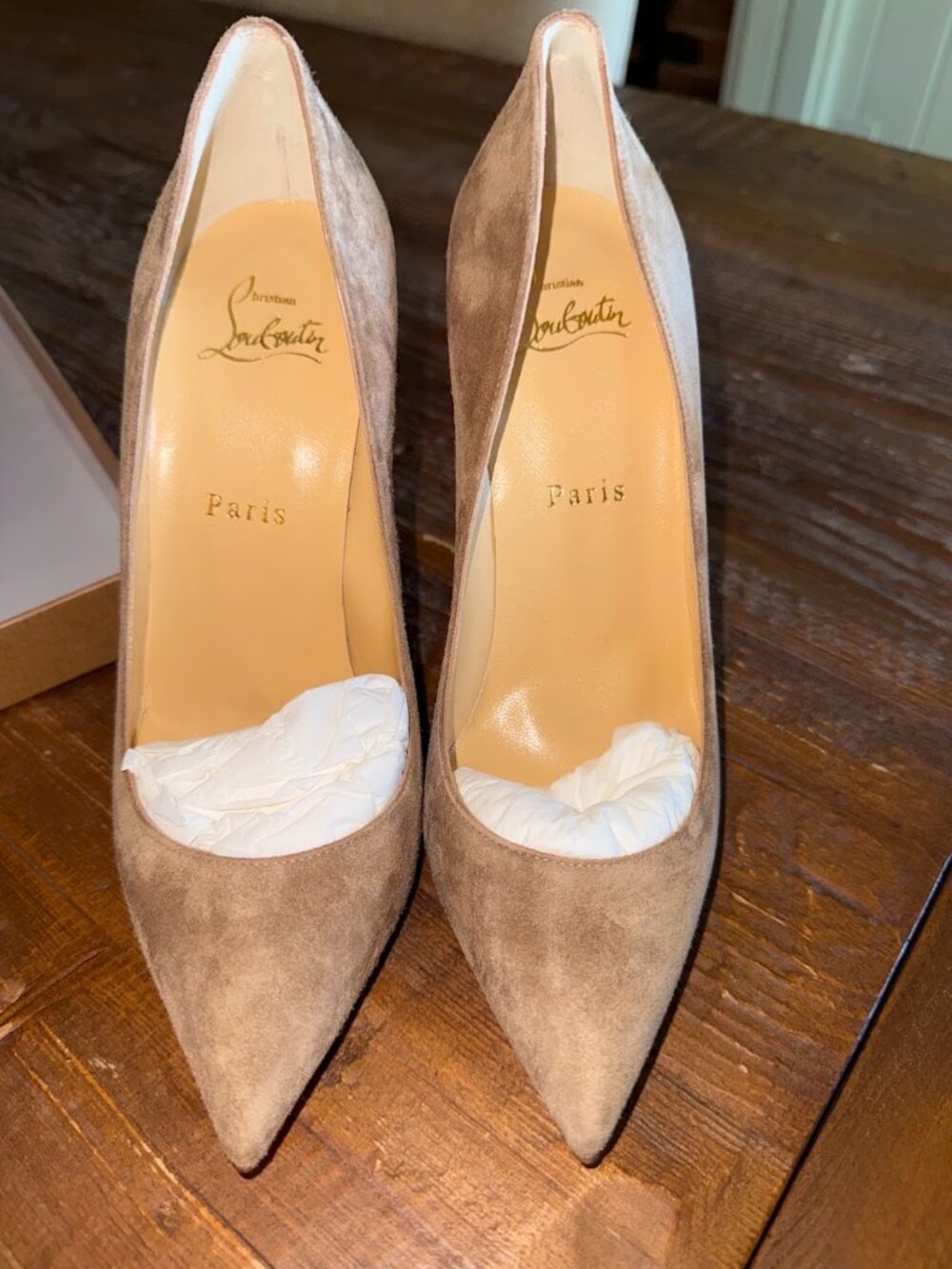 Louboutin Pigalle Follies 100 4" Heels -NEW Never Worn Size 37.5